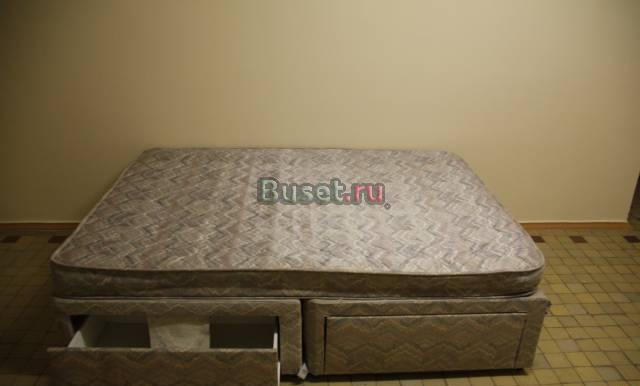 Двуспальная кровать + матрас почти даром Москва