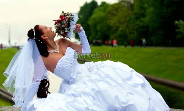 Продам дизайнерское свадебное платье Санкт-Петербург