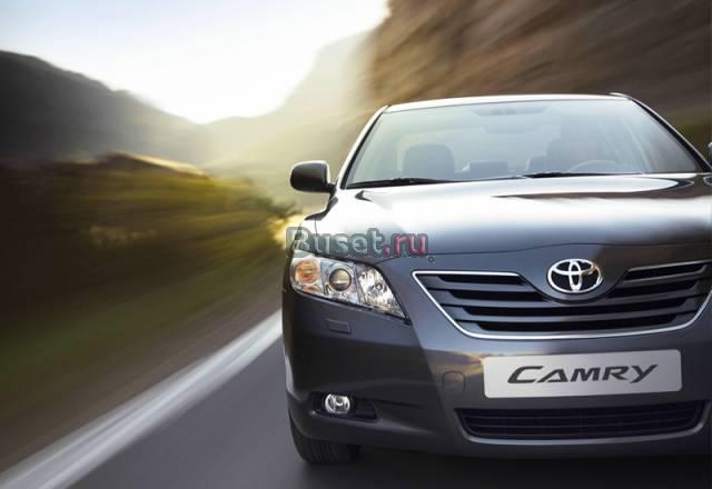 Toyota- запчасти/ оптика/ кузовные Москва