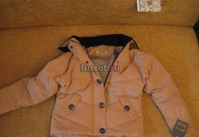 Пуховик UGG, цвет охра, размер м, новый Череповец