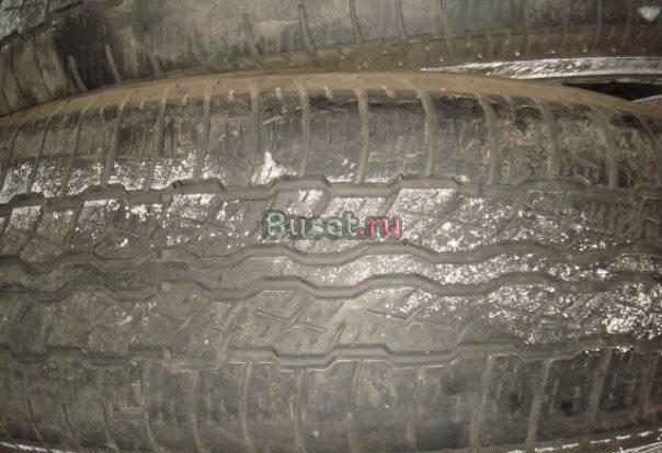 Резина пара 225.65.17 хорошая dunlop Санкт-Петербург