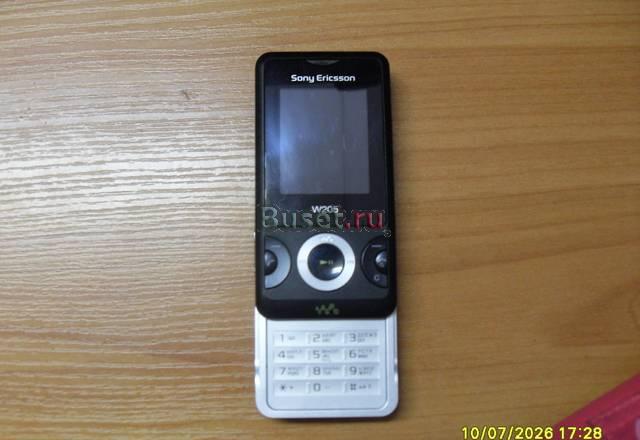 SonyEricsson W 205 Москва