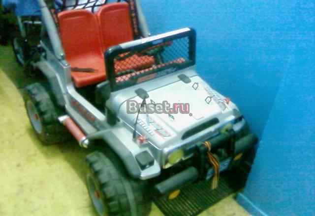 Продам электромобиль peg perego Москва