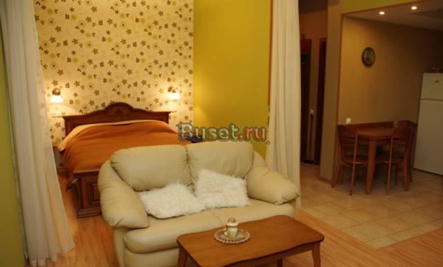 На длит. срок  сдам 1к.кв.-студ. в центре Санкт-Петербург
