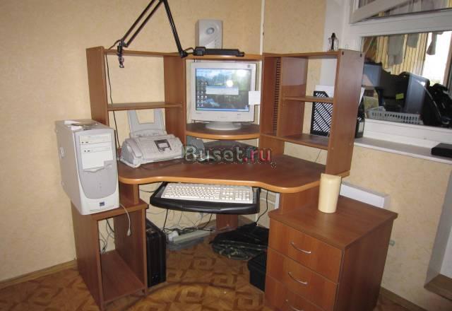 Угловой компютерный стол Москва