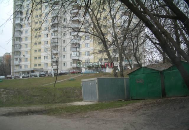 Гараж-пенал .Нагатинская наб.12/5 Москва
