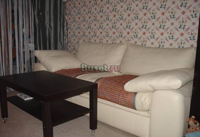 Диван,натур.кожа слоновая кость,раскладной Москва