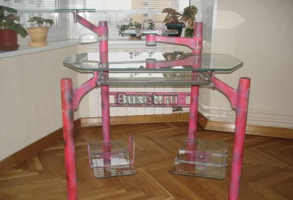 ПРОДАМ СТОЛ ДЛЯ КОМПЪЮТЕРА СТЕКЛЯННЫЙ Москва