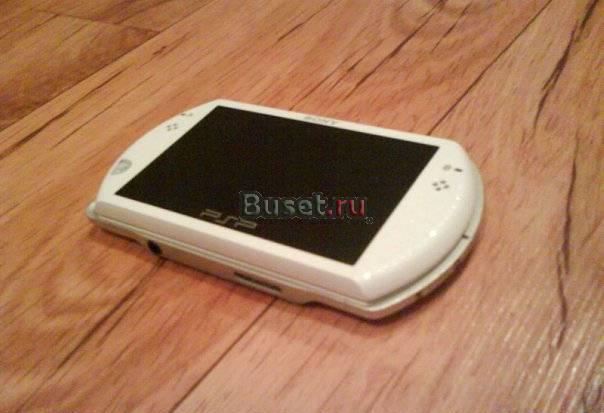 Psp Go White 16gb + аккаунт с 10 играми Москва