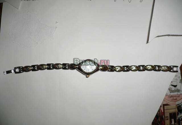 Часы новые в чехле Москва