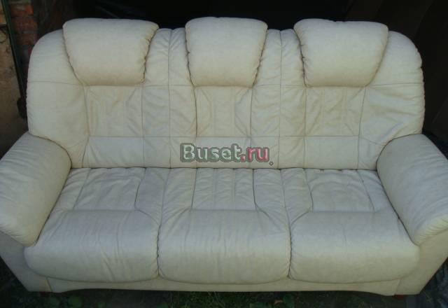 Продам диван кожаный трехместн. финский  б. у Москва