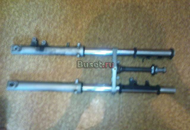 Вилка передняя (Перья и траверса) на Suzuki Bandit Москва