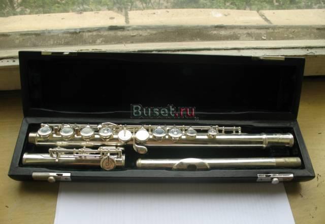 Продается б/у концертная флейта Москва