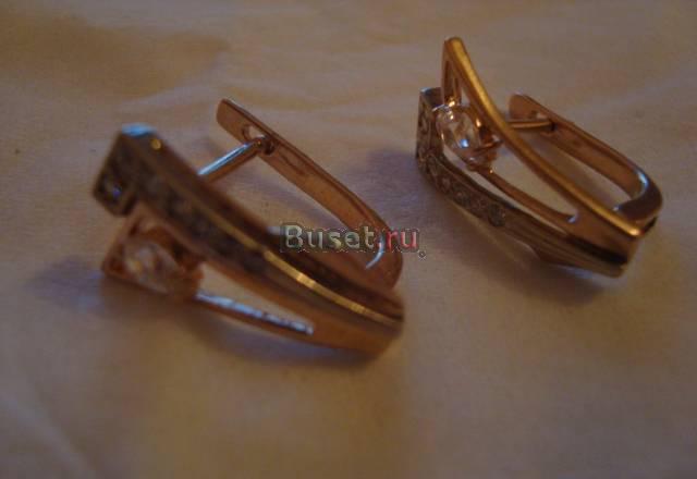 Золоты серьги Москва