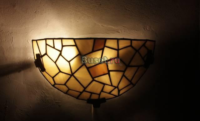 Светильник из витражного стекла Москва