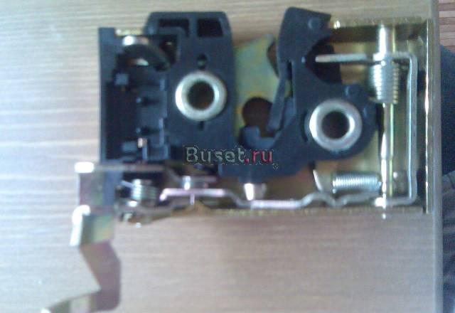 Замок дрери VW passat B3 передний левый Санкт-Петербург