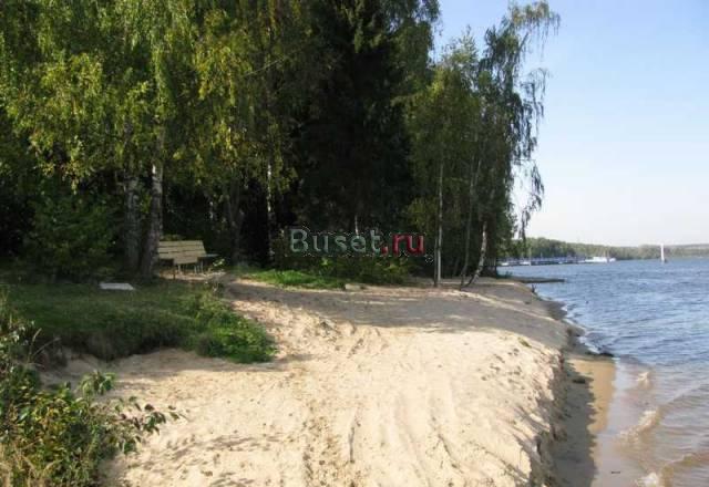 Коттедж на берегу Икшинского водохранилища, Моско Мытищи