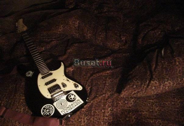 Продам гитару Москва