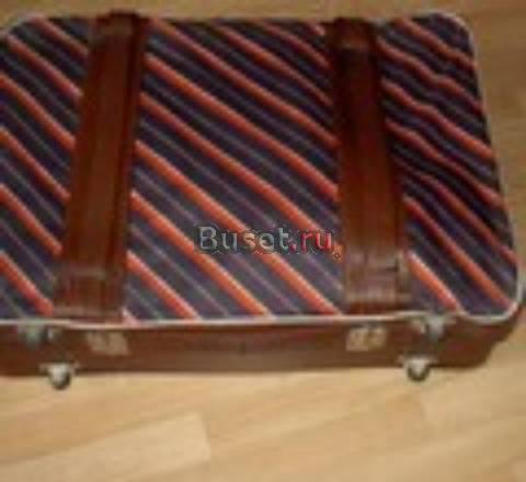 Чемодан Москва