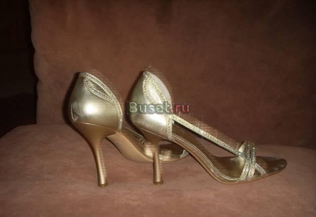 Туфли со стразами Санкт-Петербург