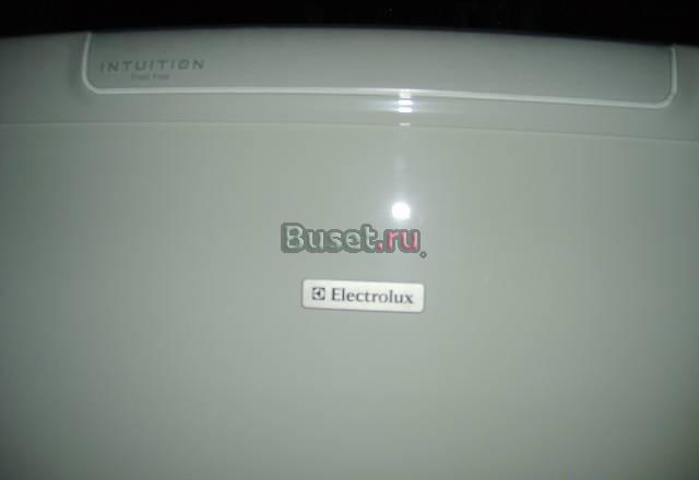 Холодильник 2х камерныи Electrolux 185х60х60 NO FR Санкт-Петербург