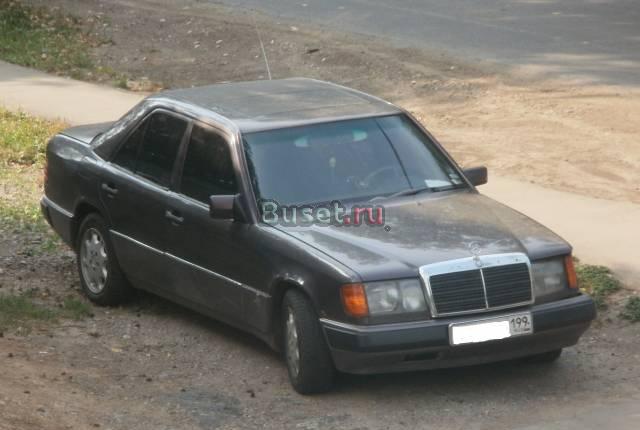 Mercedes E-200 (W124), 1993 Москва