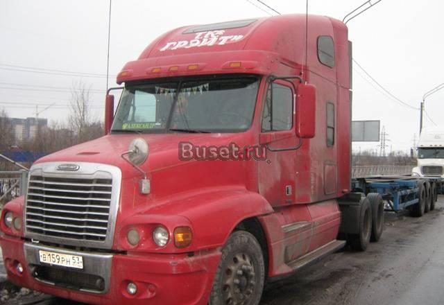 Тягач Freightliner Century 2004 г.в Москва
