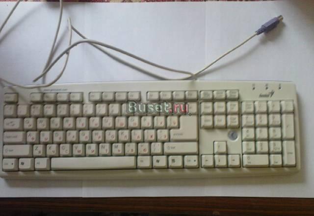 Продаю клавиатуру  Genius Москва