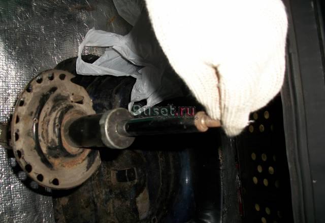 Продам стойка передняя левая б.у - Nissan Note Санкт-Петербург