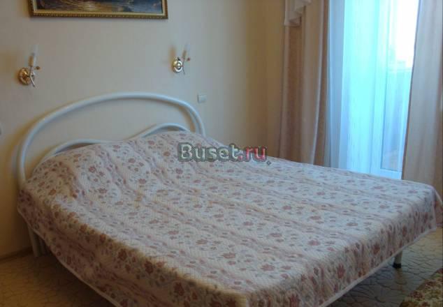 Кровать двуспальная с ортопедическим матрасом Екатеринбург