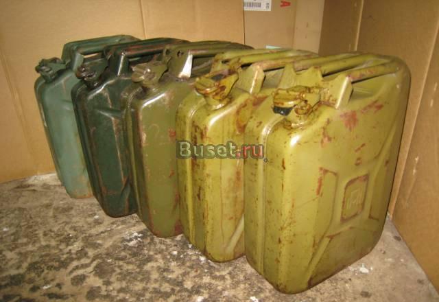 Канистра 20л метал. цена 450р шт Москва