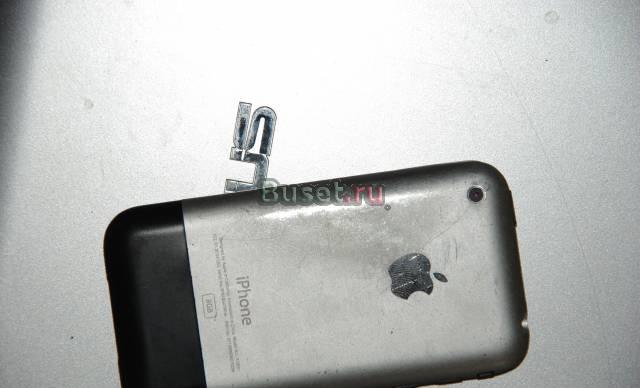 Iphone 2G    7500рублей Москва