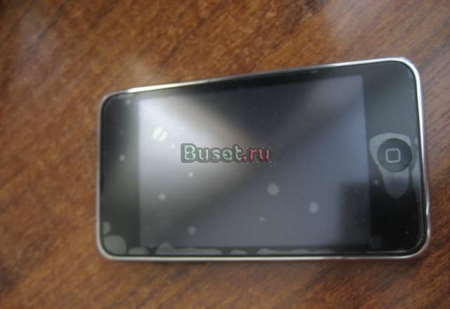 Ipod Touch 8GB.Полный комплект Москва