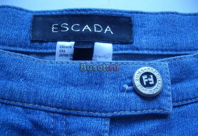 Джинсы женские Escada. в талии 36 см. Длина 103,5 Москва