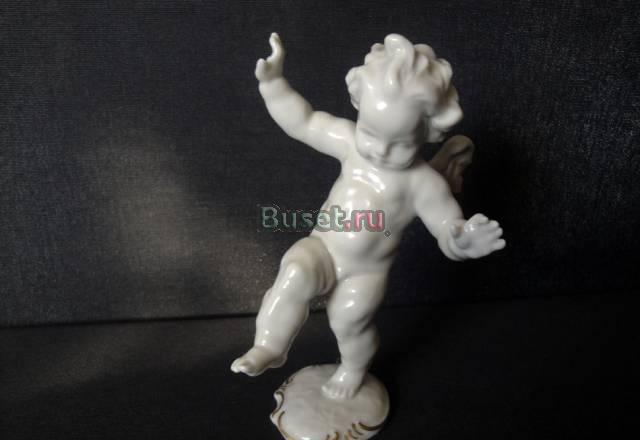 Статуэтка с путти, фарфор Hutschenreuther Германия Москва