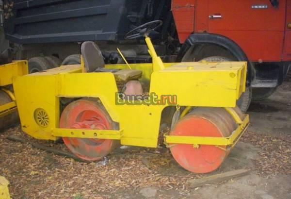 Тротуарный каток марки ду 54 Москва