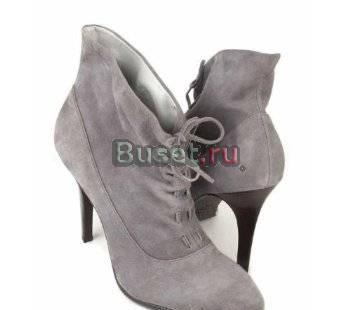 Обувь продаю  calvin klein из USA Москва