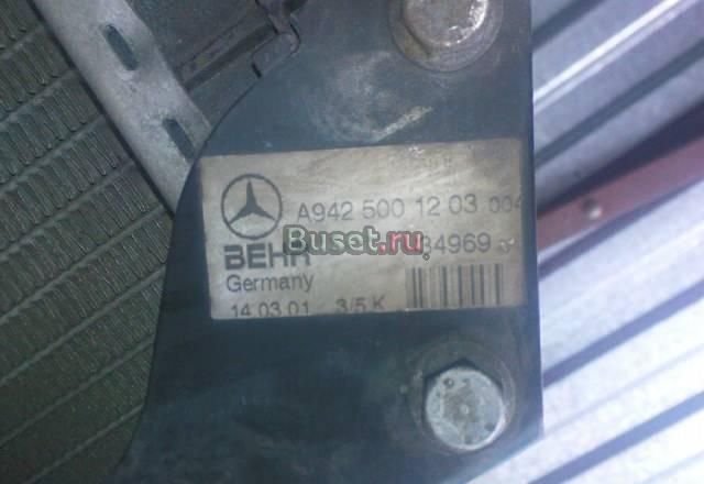 Радиатор новый для грузовика MB 1843S 96 Москва