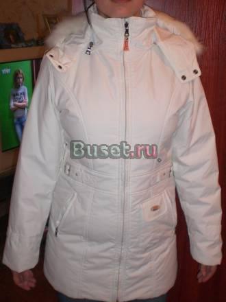 Красивая белая куртка  женская Москва