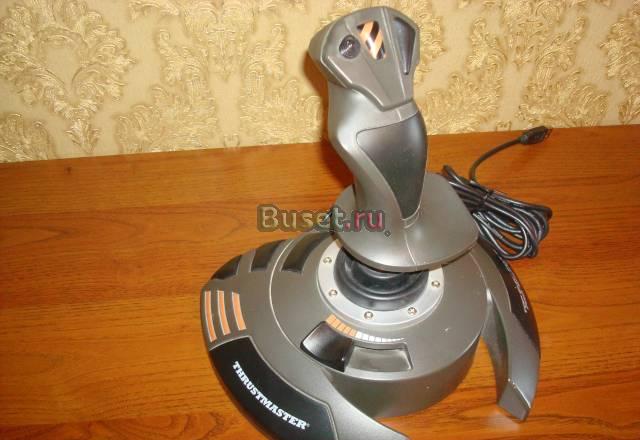 Игровой джойстик-штурвал Москва