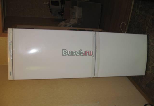 Финский холодильник  ignis Санкт-Петербург