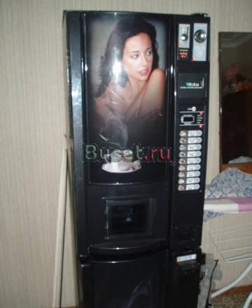 Продам кофейный автомат б/у за 16 000 руб Москва