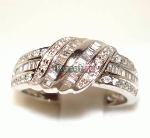 Кольцо с бриллиантами в виде узелка Москва
