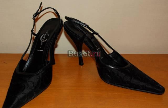 Туфли черные "Casadei" Москва