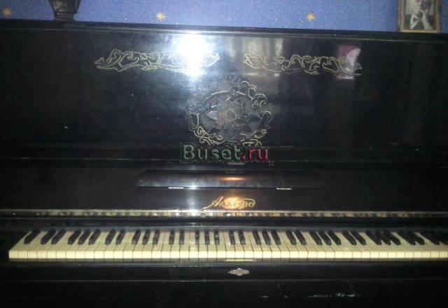 Отдам пианино,самовывоз Москва
