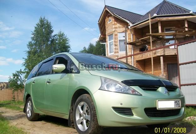 Mitsubishi Grandis 4WD, 2003 торг Москва