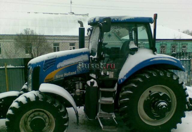 Трактор  holland T 8040 Москва
