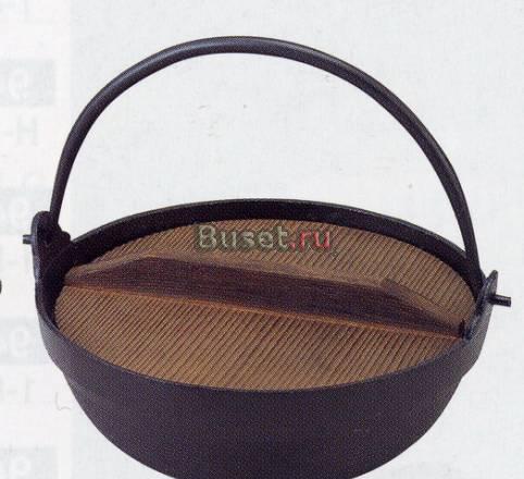 Котелок железный с дерев. крышкой (Япония)  Москва