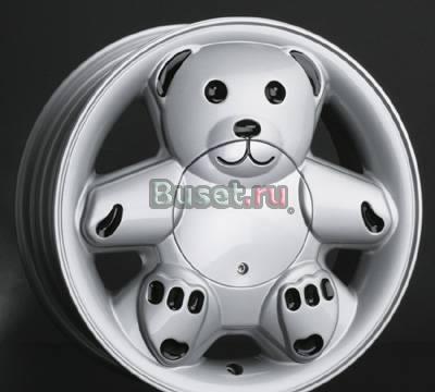 Тойота Ярис-новые 14 диски Москва