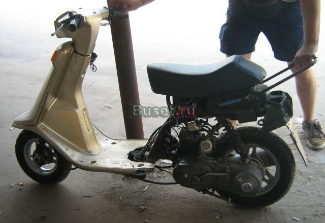 Продается скутер yamaha  champ Москва